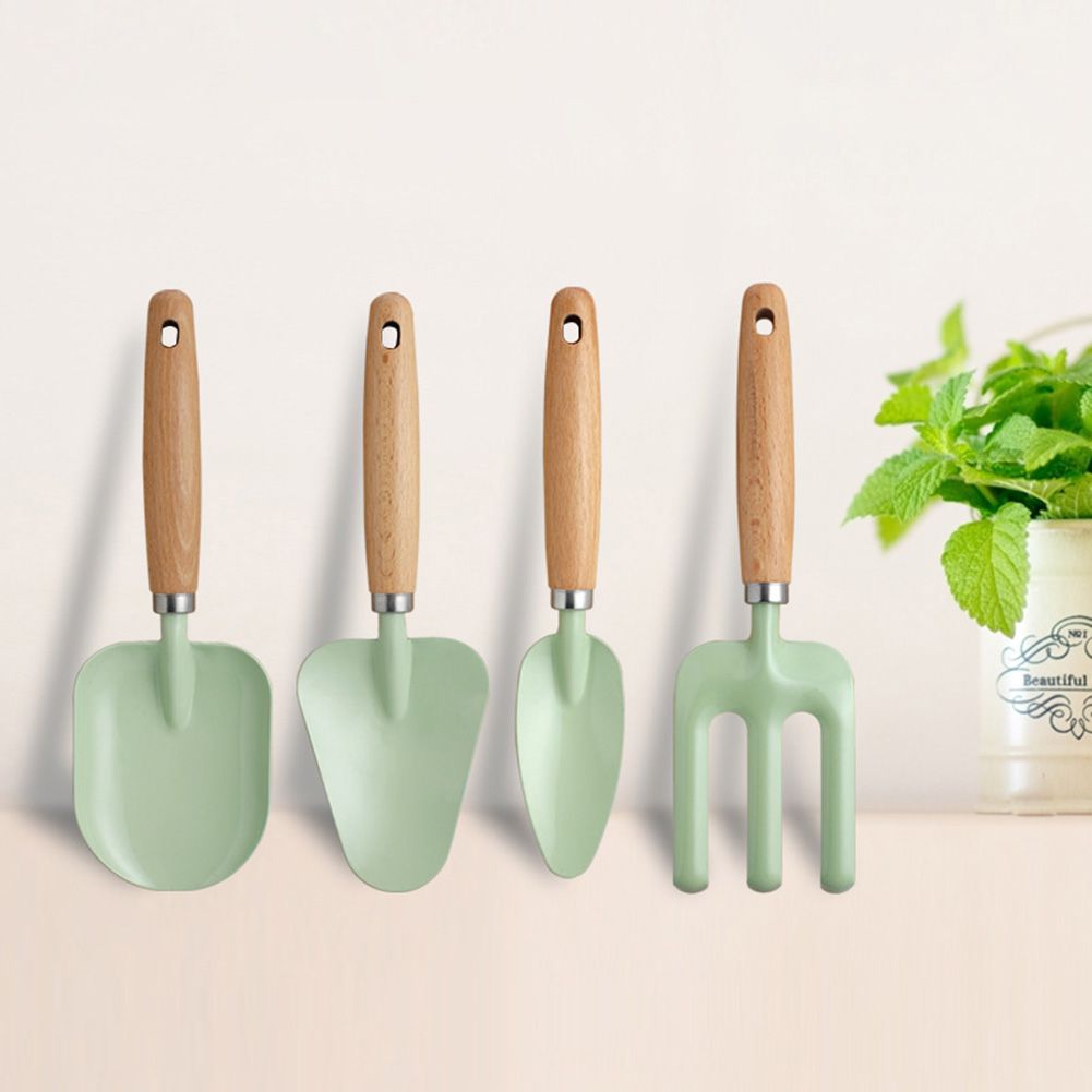 Набор из 4 садовых инструменто – обзор и цена Gardening Tools For 6 Year Old